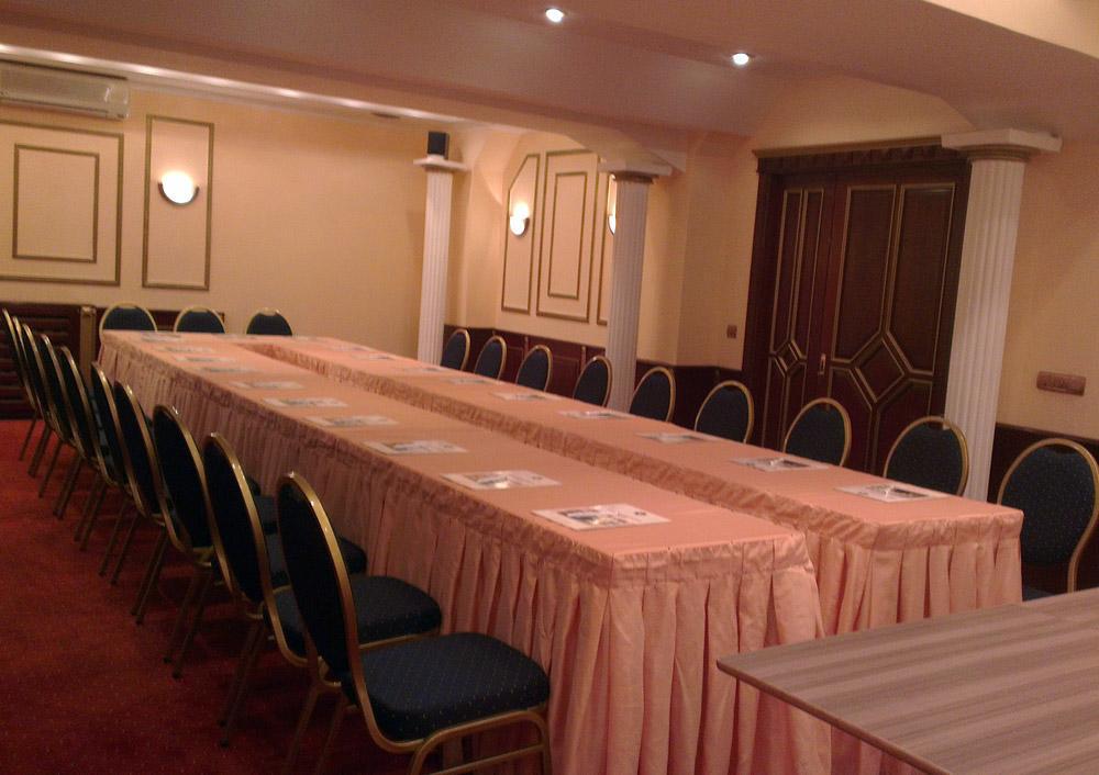 Ambassador Hotell Almaty Eksteriør bilde