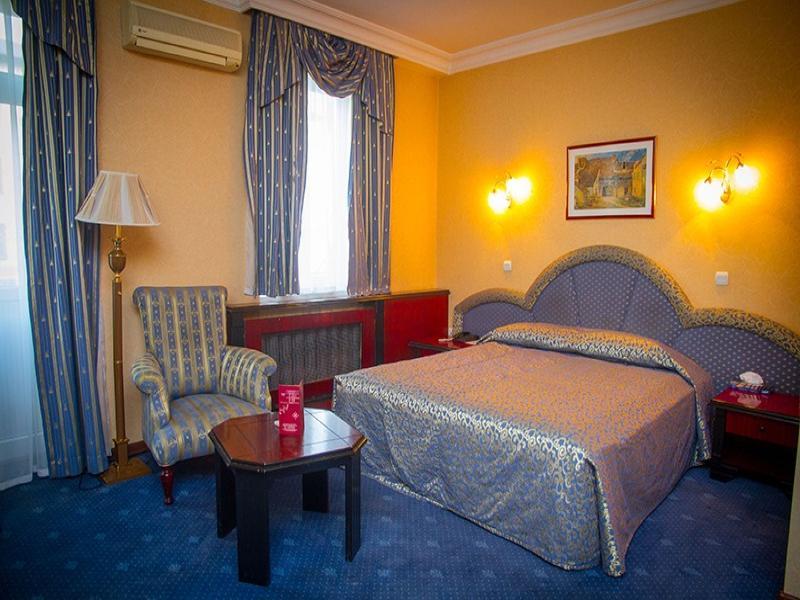 Ambassador Hotell Almaty Eksteriør bilde